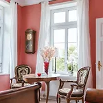 Lindegaarden Kollund לינה וארוחת בוקר