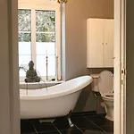Lindegaarden Kollund 3* קרוסה